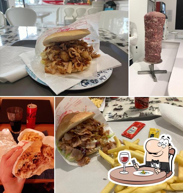 Panino con maiale stirato al Turkish Pascià kebab