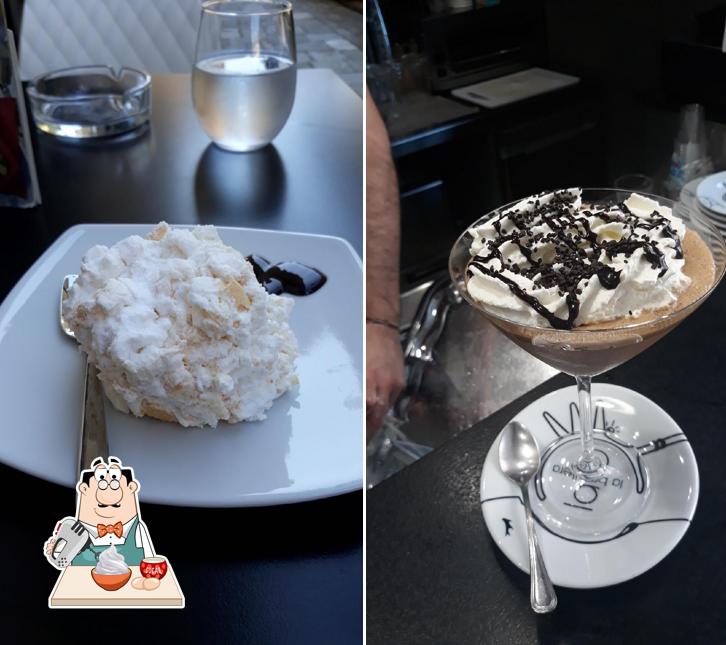 Art Cafè offre un'ampia varietà di dolci