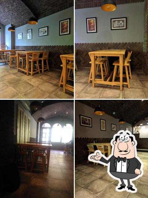 The interior of OFFBEAT CAFÈ