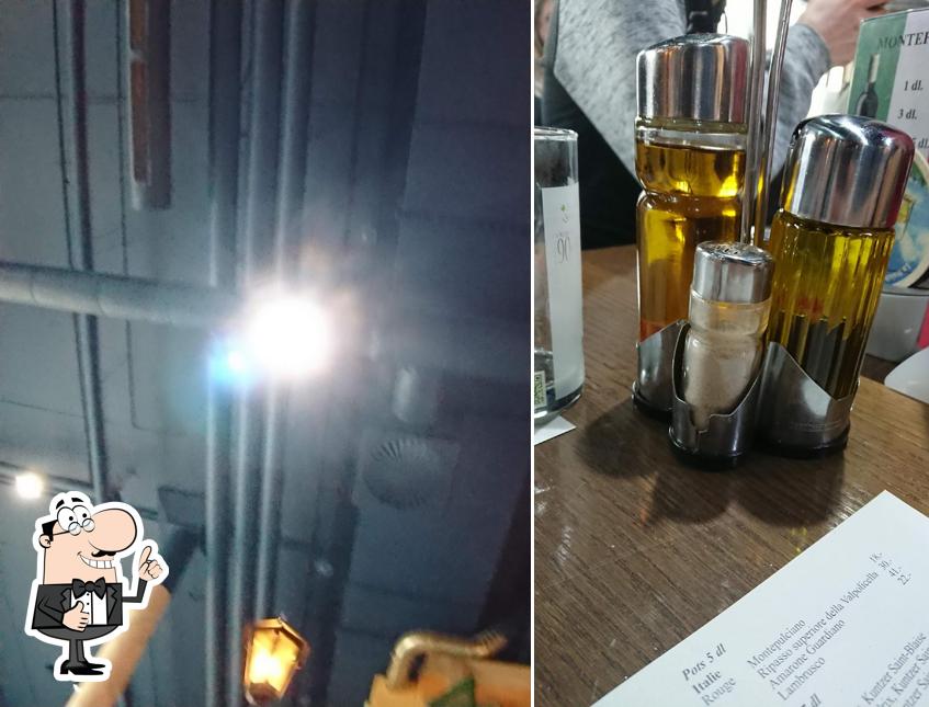 Guarda la immagine di La Piazza Restaurant