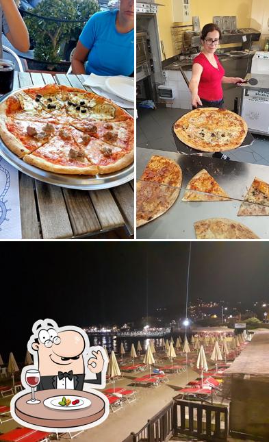 La immagine della cibo e esterno di Big Pizza Imperia