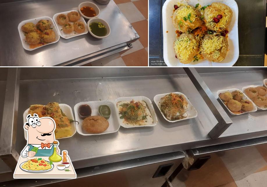 Food at Ekaa Food Works