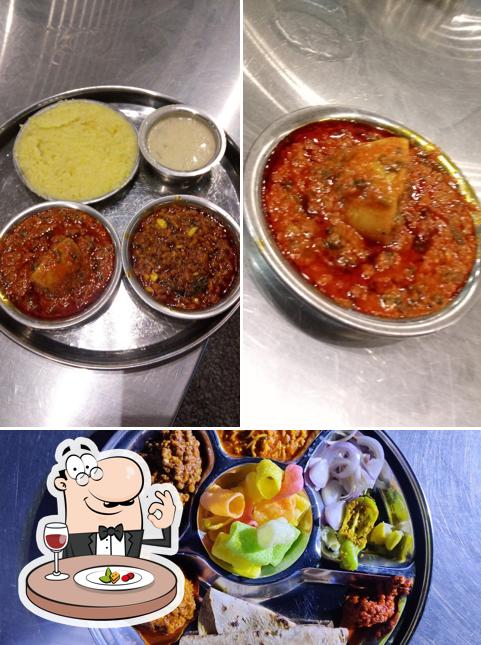 Food at Kismat Kathiyavadi Hotel