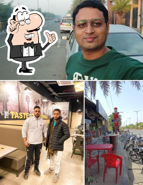Shere Punjab Dhaba is distinguished by interior and exterior