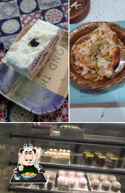 Meals at Winni Cakes & More, Kotdwar