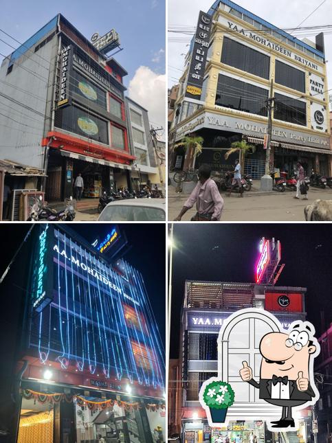 Enjoy the view at the outside area of Yaa Mohaideen Biriyani