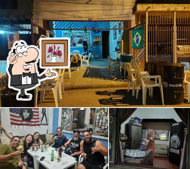 Veja imagens do interior do Garagem Rock Bar