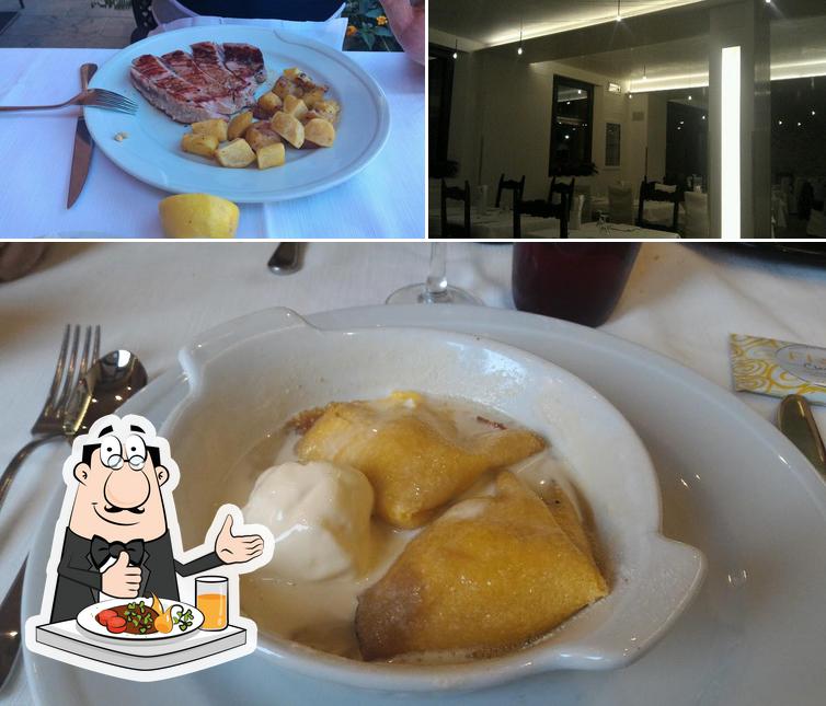 La cibo e interni del ristorante