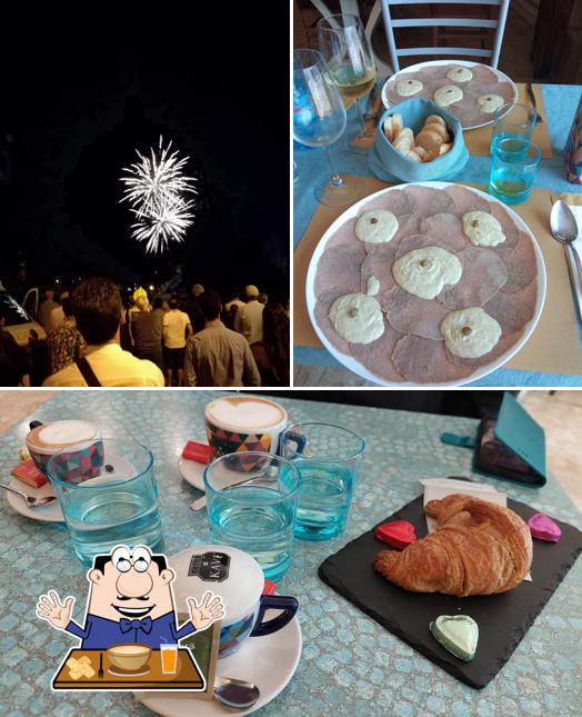 Tra le varie cose da Caffe 61 si possono trovare la cibo e esterno