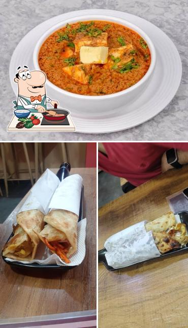 Chicken curry at The Street Roll