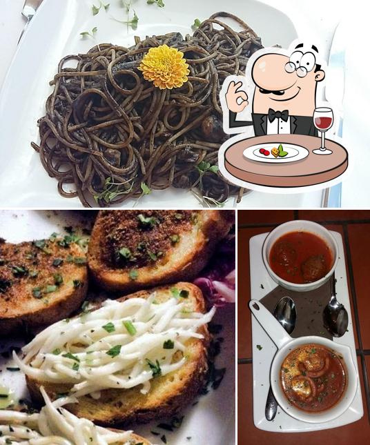 Cibo al Trattoria Vistamare
