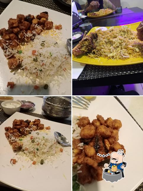 Food at Helapuri Restaurant