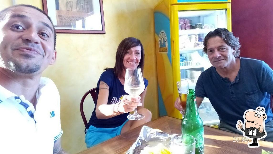 Ecco un'immagine di Bar Paninoteca New Angel Pub - San Michele Tiorre