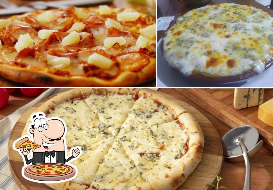 Consiga pizza no Pinocchio Restaurante e Pizzaria