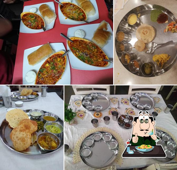 Food at Rasoi Dining Hall