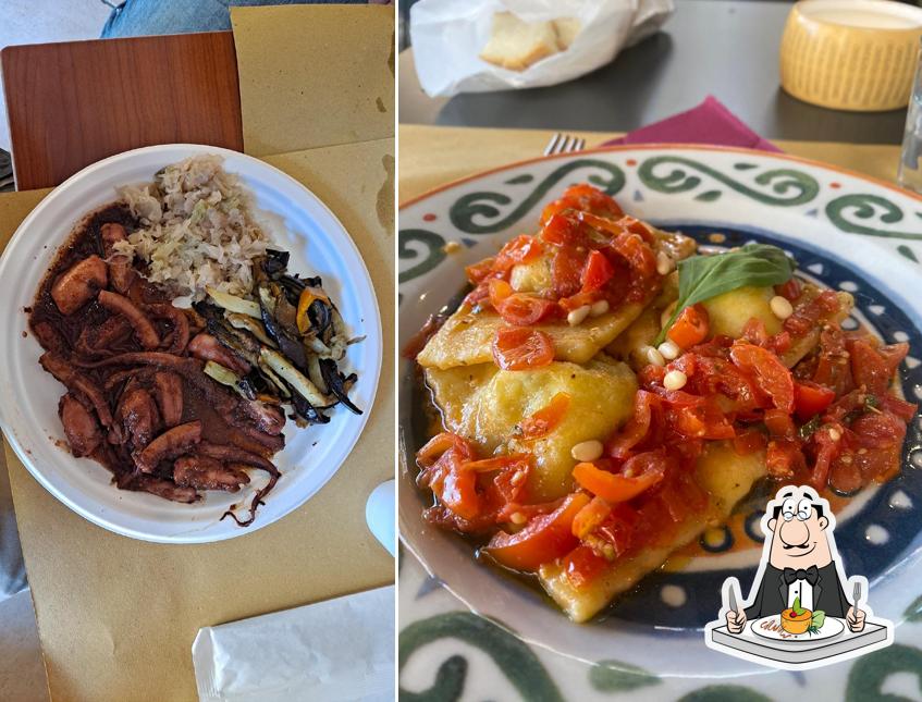 Cibo al Rosticceria Pizzeria Su Porceddu Di Zucca Sandra