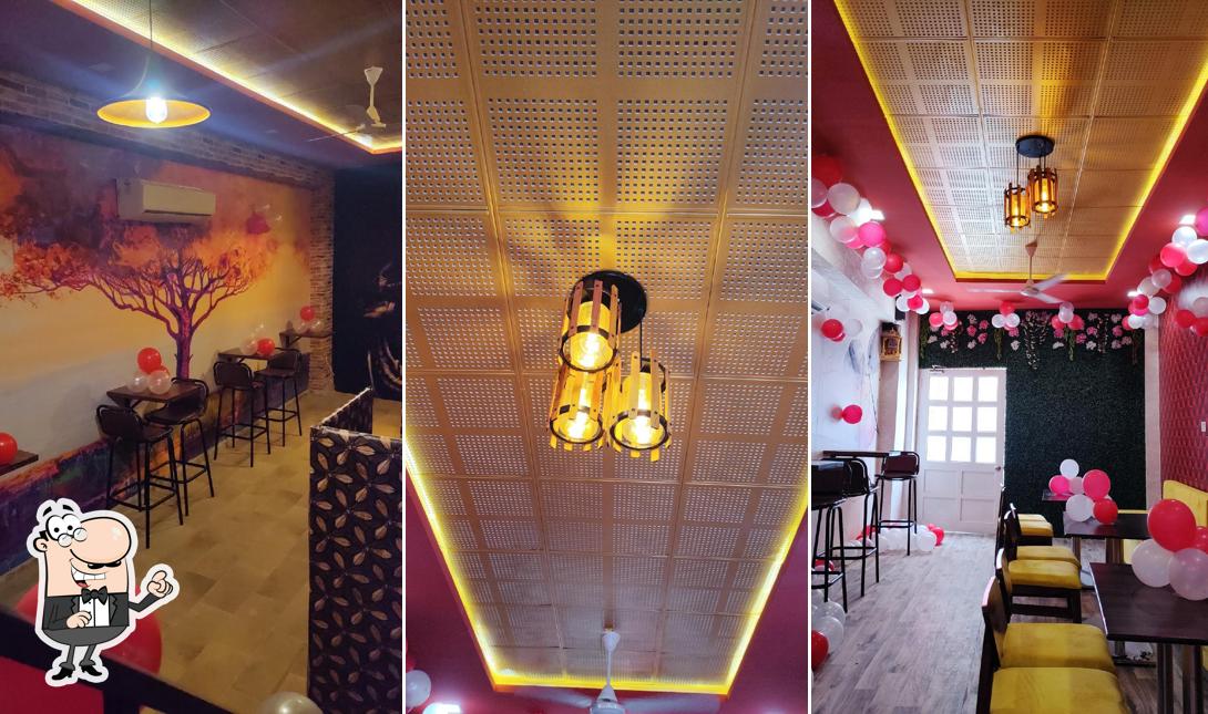 Vachi's Cafe & Bakery