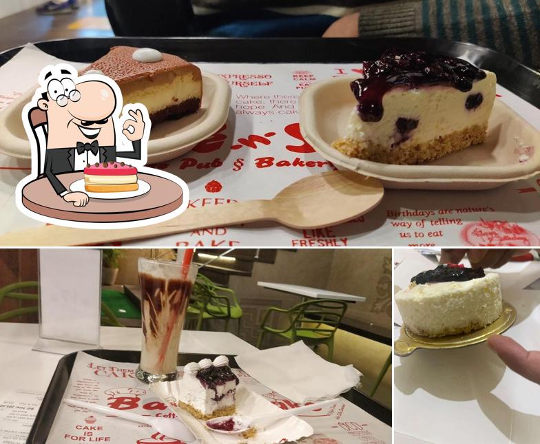 Cheesecake at Bake-n-Shake