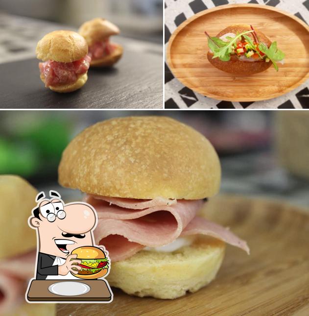 Prenditi un hamburger a Galo Ristorante