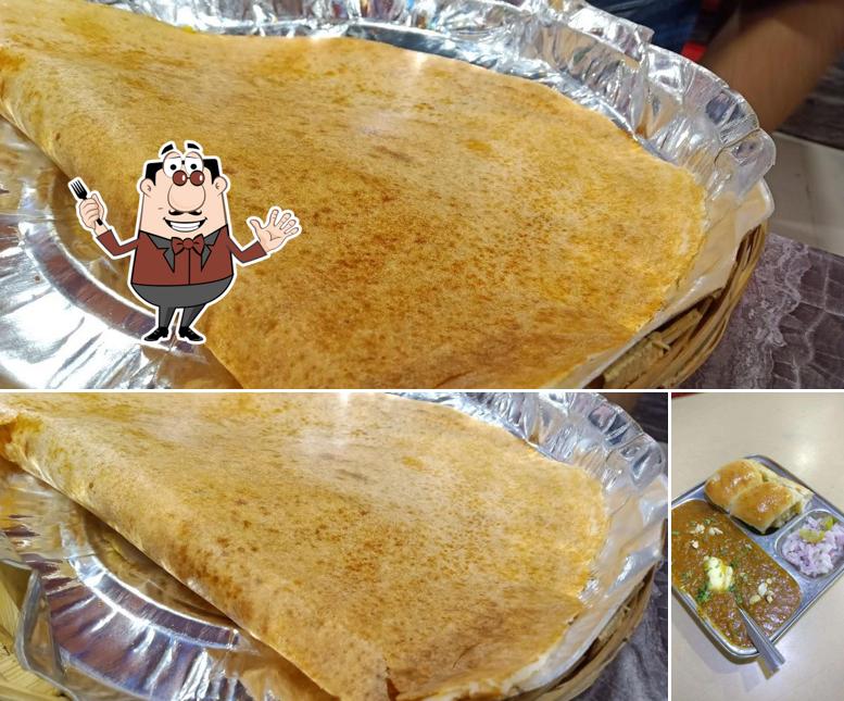 Food at Mani Madras Dosa & S.M. Bhajipav Centre