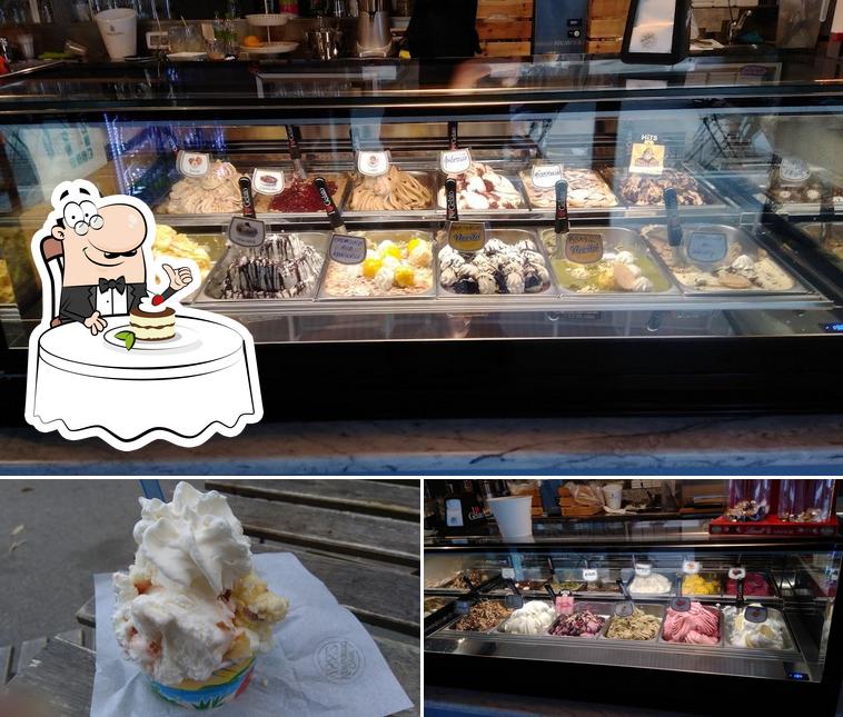 Bar Gelateria Ambrosia offre un'ampia varietà di dessert