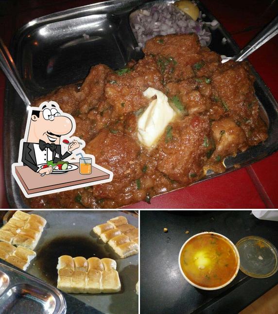 Food at GULALWADI BHAJIPAU & RESTAURANT