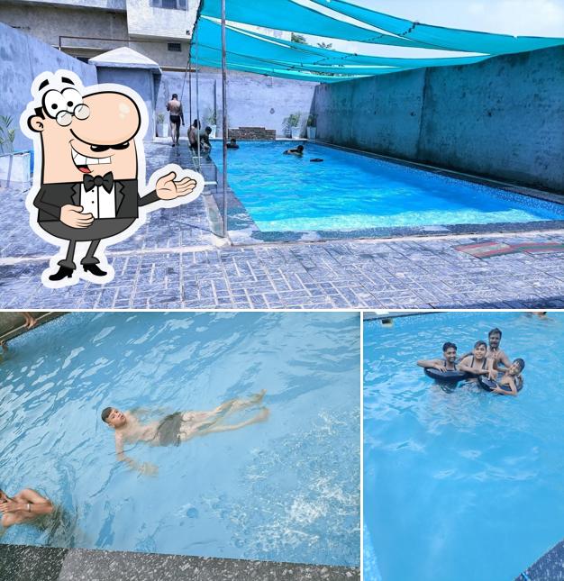 Look at this image of Grey Hut Swimming Pool & Cafe