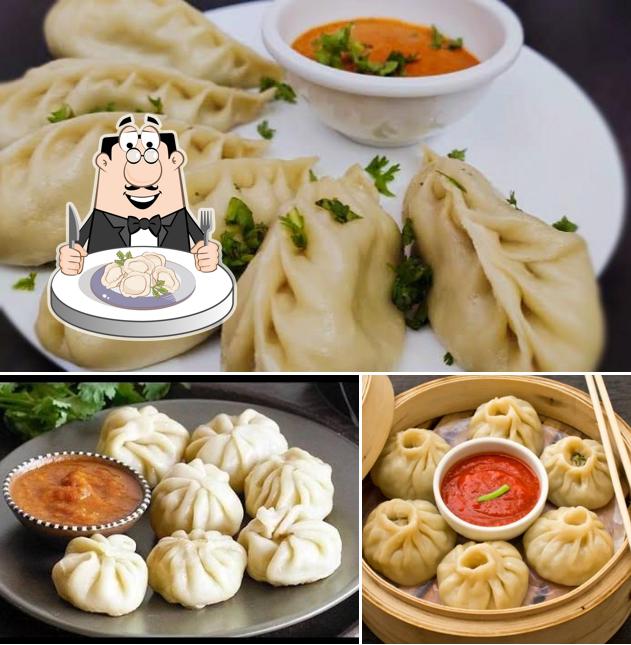 Dumplings at Jhansi Wala Food Kingdom