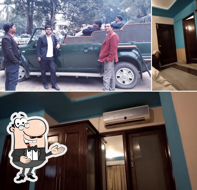 See this picture of Kings Palace MANISHA