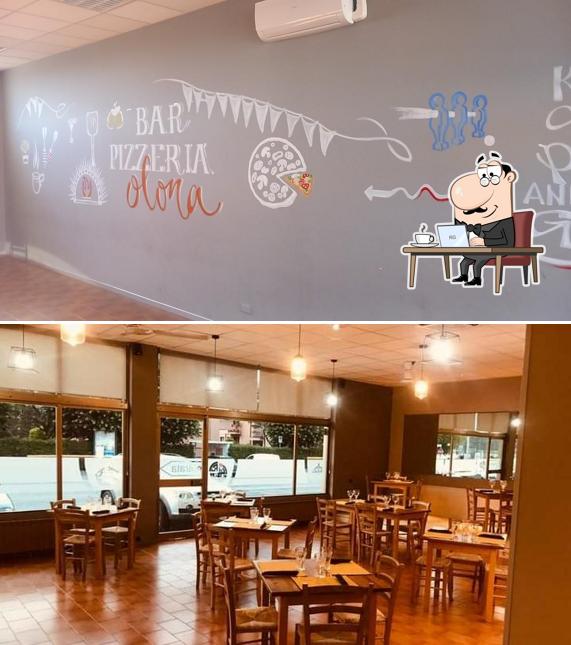 Gli interni di Pizzeria Bar Olona