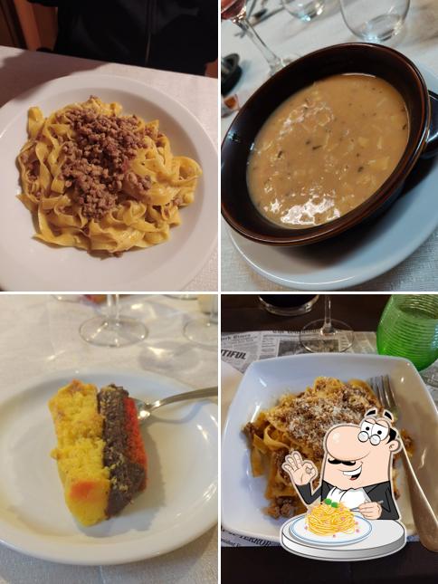 Spaghetti alla carbonara al trattoria Bonasoni