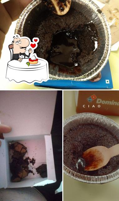 Domino's Pizza Alambagh, Lucknow provides a variety of sweet dishes
