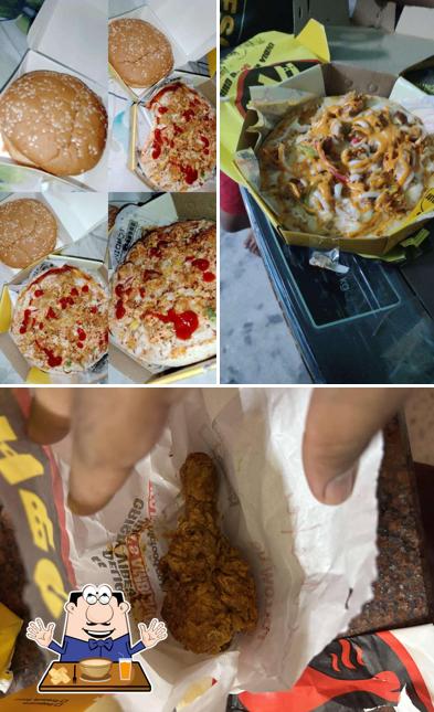 Food at HFC Singur