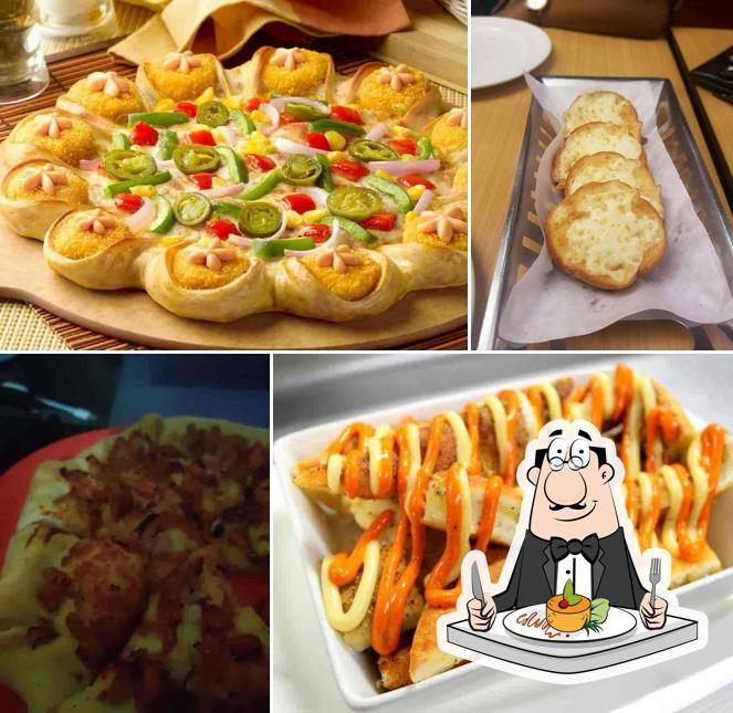 Food at Pizza Hut Ascendas Park Square Mall, Bangalore