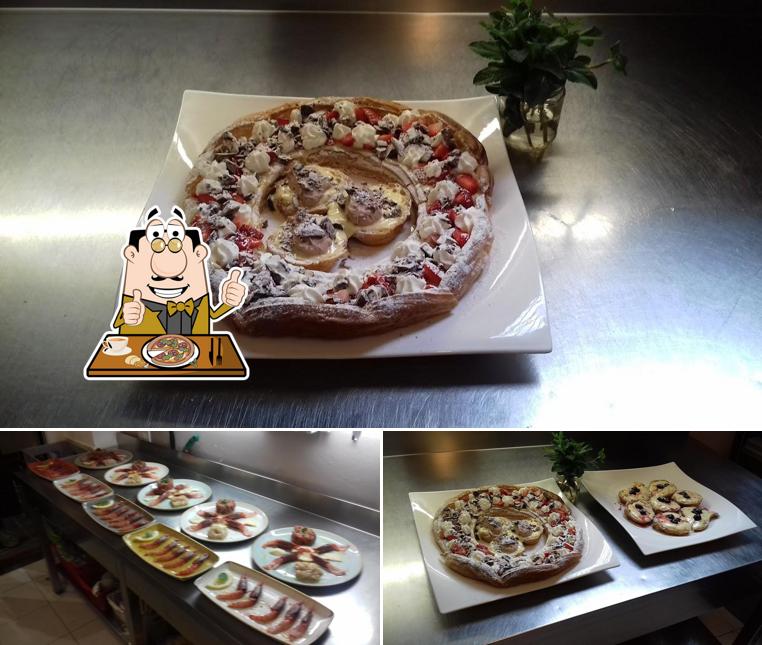 Ordina una pizza a Pinocchio "Osteria di Città "
