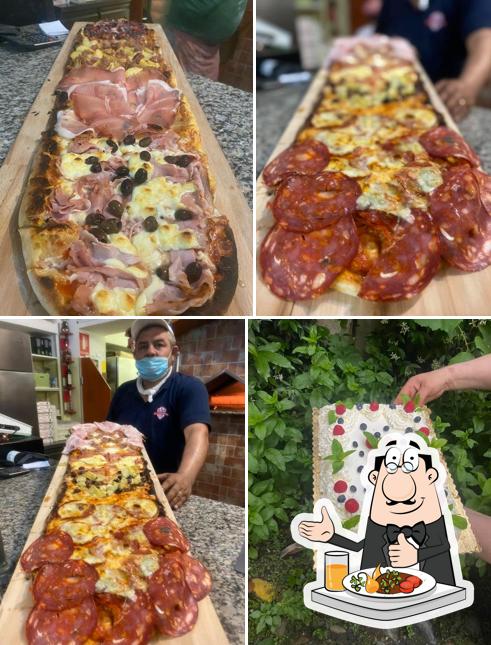 Cibo al Pizzeria Regina 2000