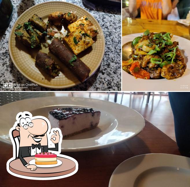 Cheesecake at SUNSET- Kitchen Wine Beer