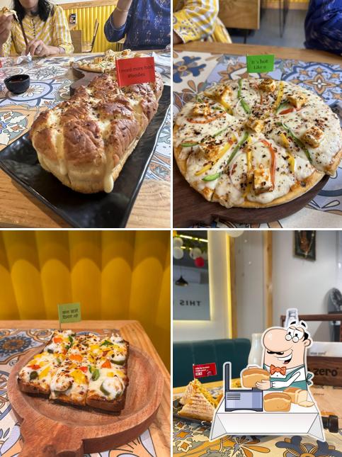 Garlic bread at Size Zero Sandwich Shakes