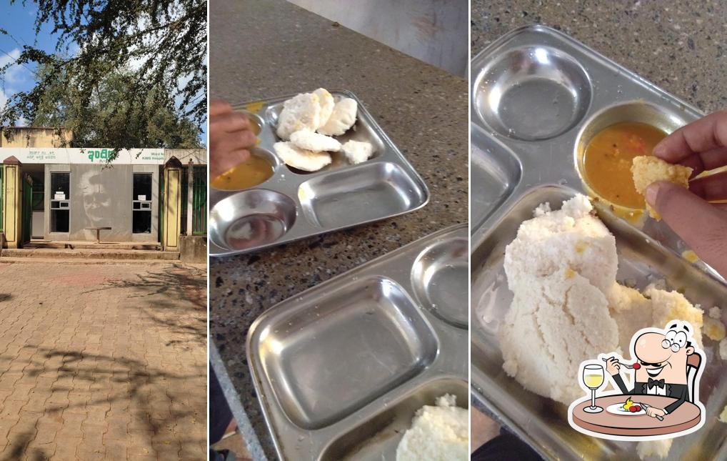 Food at Indira Canteen