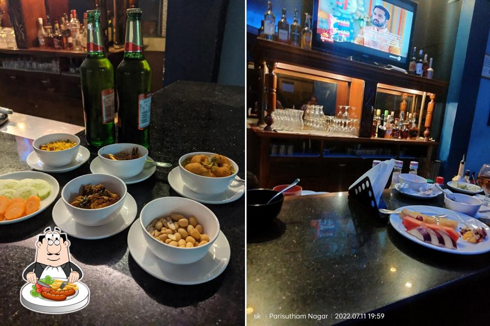 Food at Layam Bar Sangam Hotel