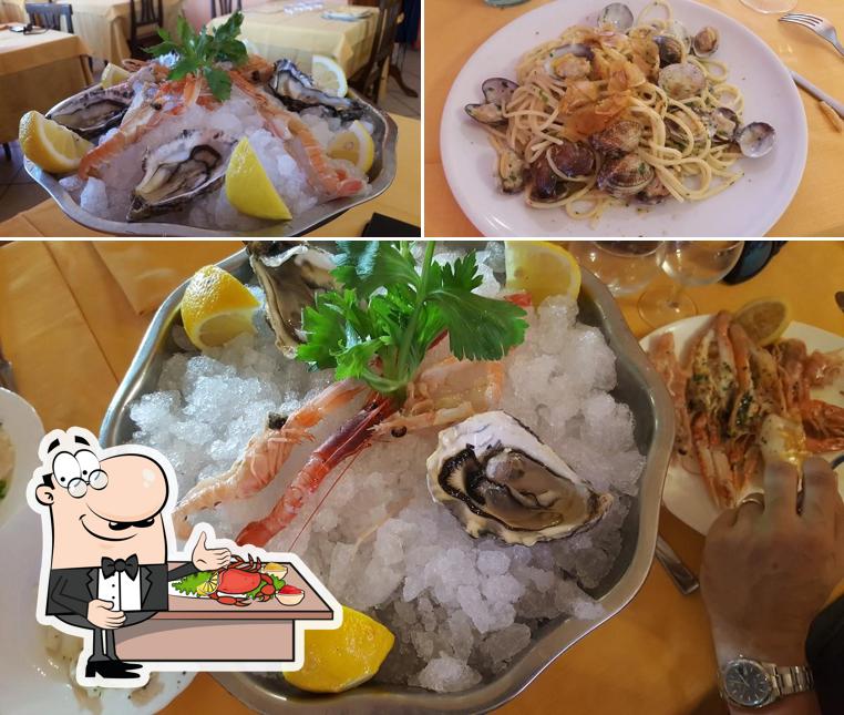 Ristorante La Fiorentina propone un'ampia scelta di piatti di mare