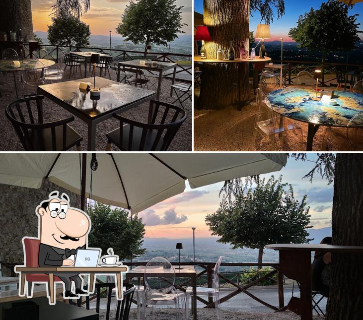 Gli interni di Osti_Nati Winebar Montefalco