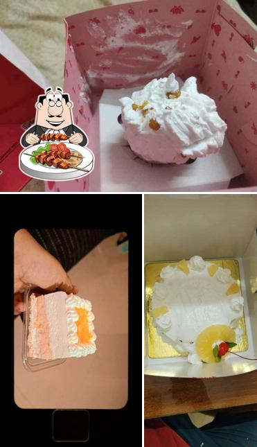 Food at IGP: Flowers, Cakes & Personalized Gifts
