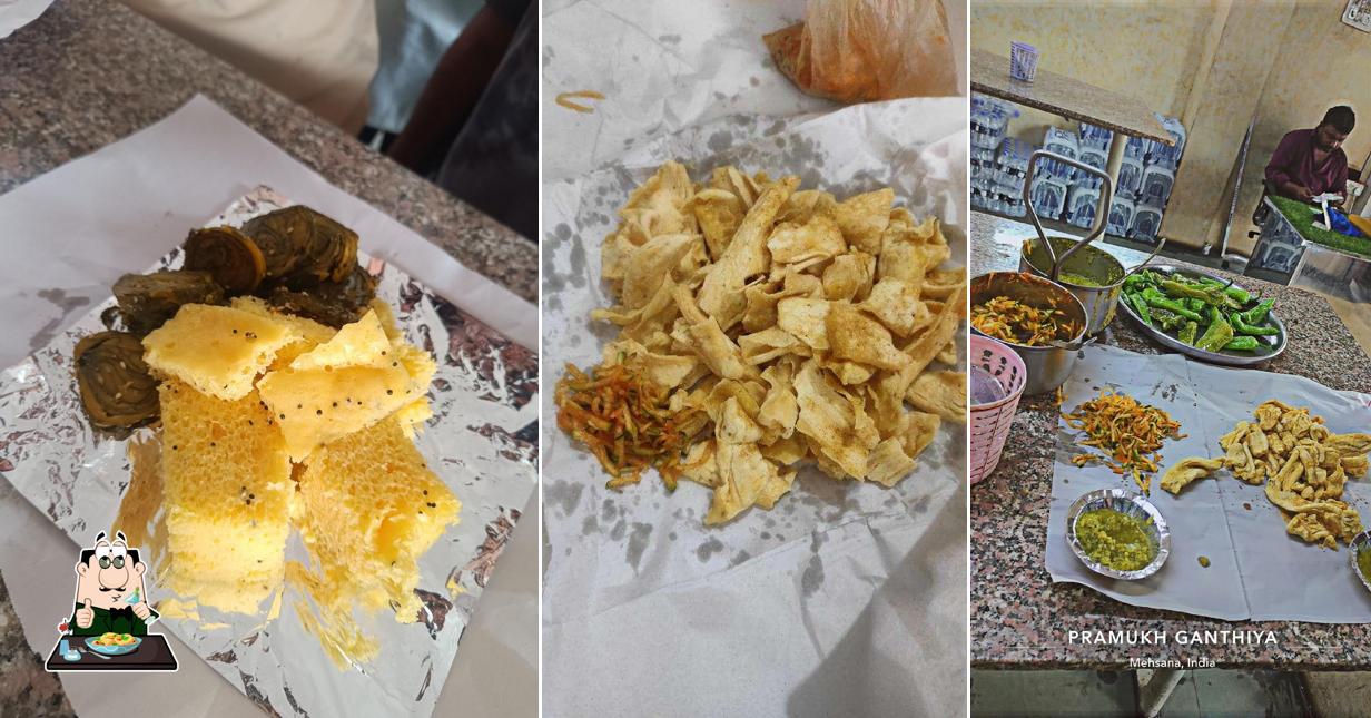 Food at PRAMUKH GANTHIYA
