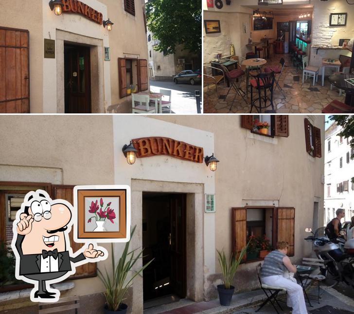 Dai un'occhiata agli interni di buffet Bunker
