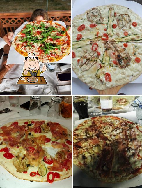 Ordina tra le molte varianti di pizza