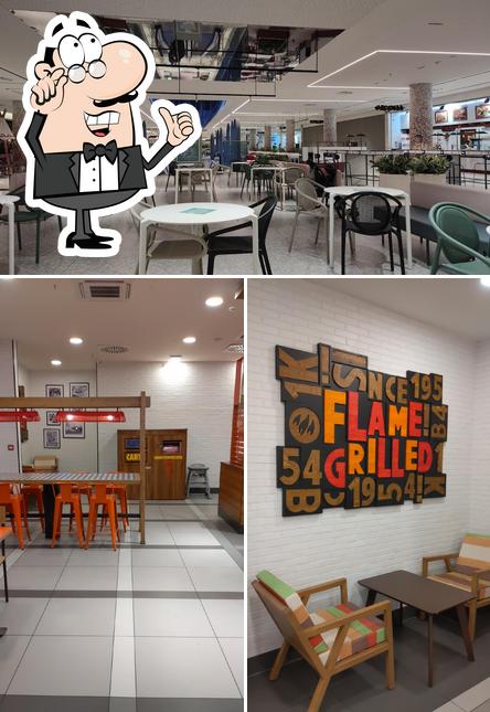 Dai un'occhiata agli interni di Burger King