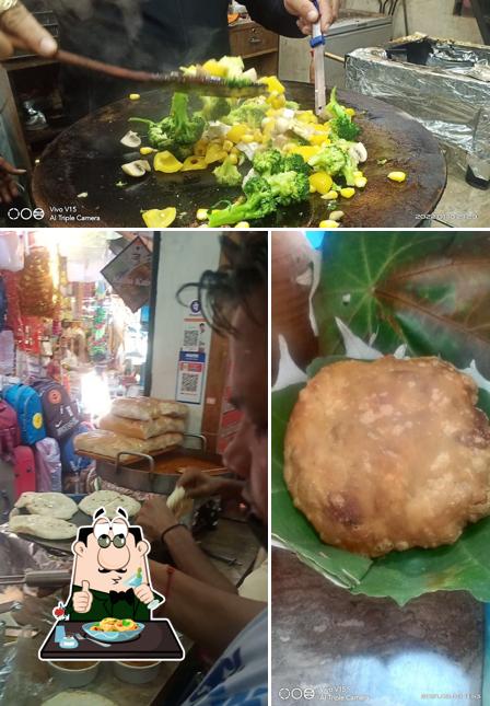 Food at Lalaji Chaat