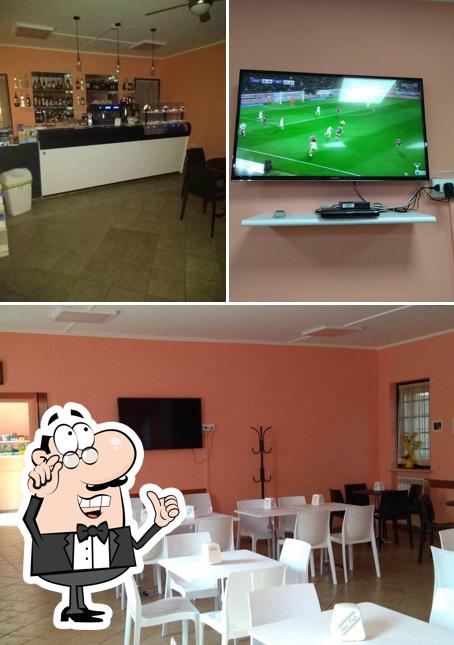 Gli interni di Bar Italia di Coppo Luca