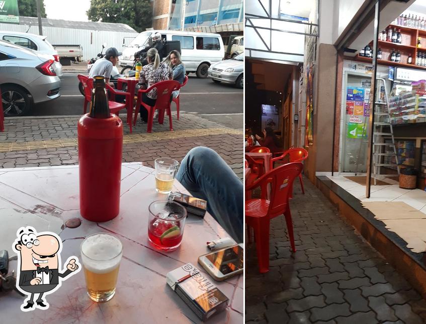 O interior do Bar e Lanchonete do Juca